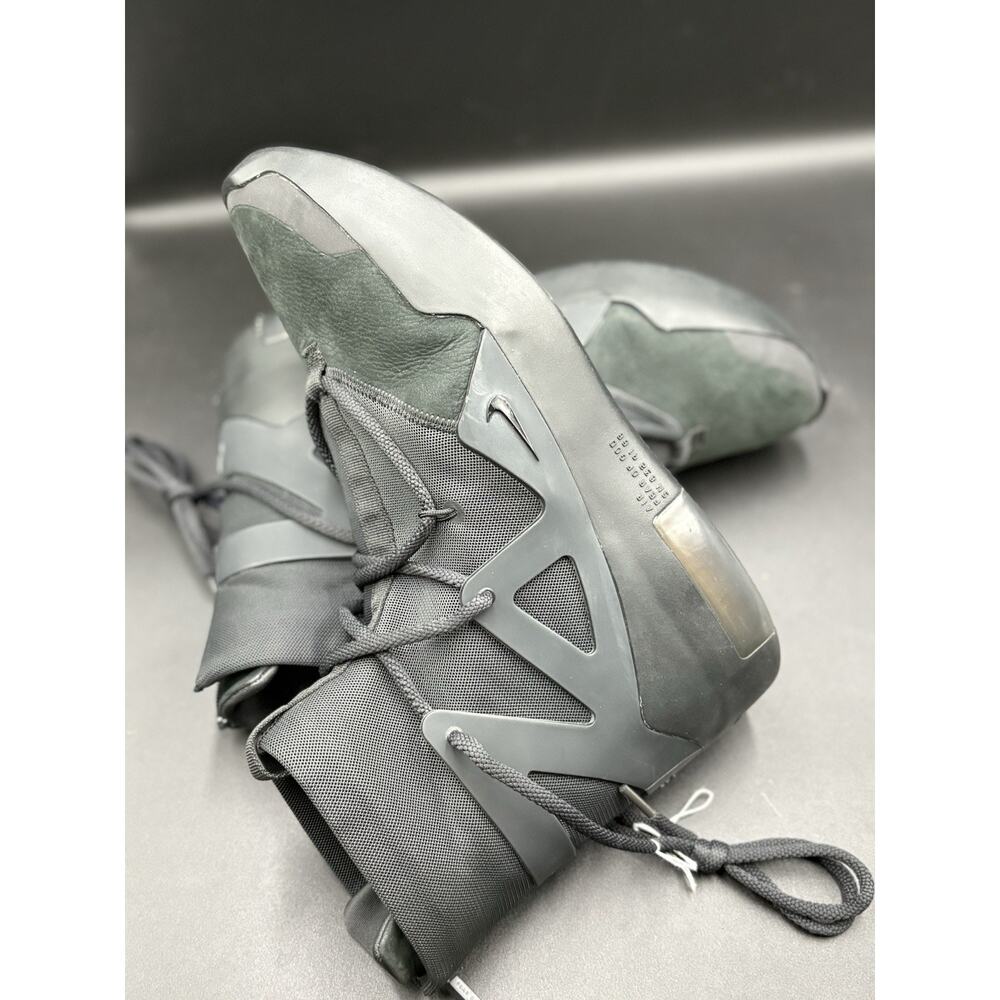Nike Fear Of God 1 Triple Black Sz 10.5 AR4237-005